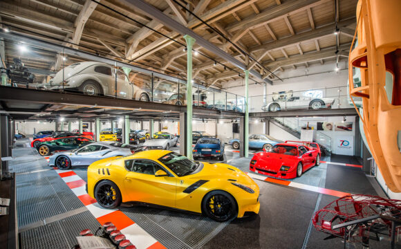 Supersporthalle_autobau erlebniswelt