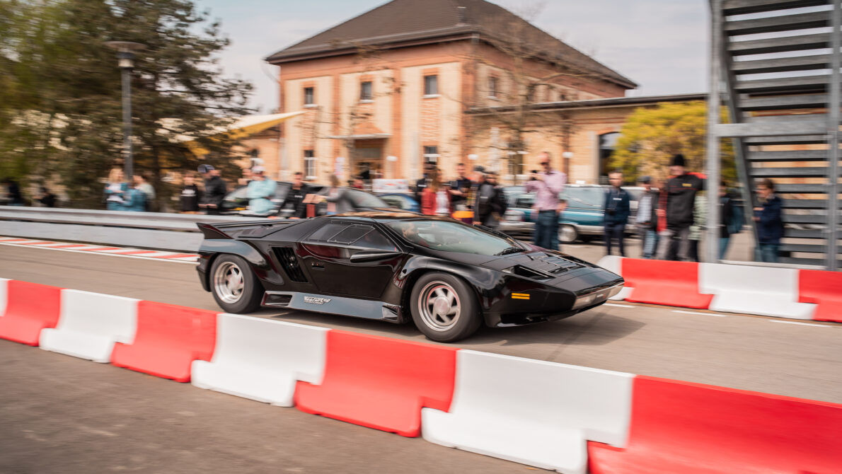 Vector W8 Twin Turbo_autobau Erlebniswelt