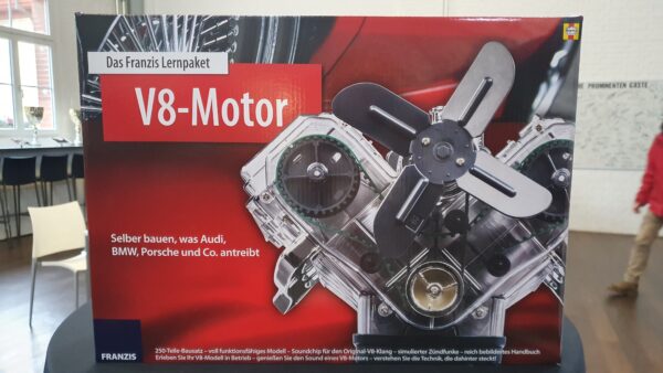 V8 Motor
