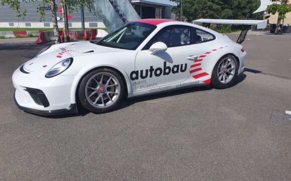 Porsche 911 RSR_autobau_erlebniswelt