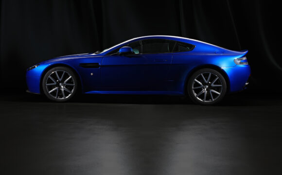 Aston Martin_Vantage_S_autobau_erlebniswelt
