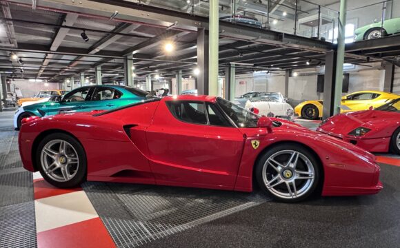 Ferrari Enzo -autobau erlebniswelt