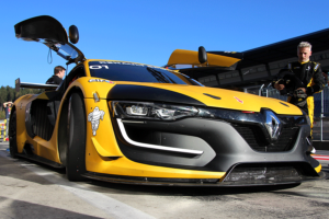 blog - fahrbericht-renault-rs-01-zuerich.png